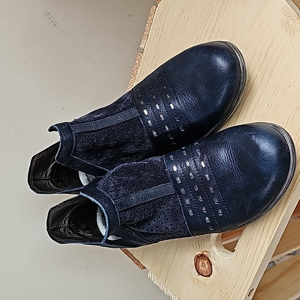 Naot booties
